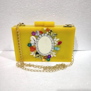 Pochette carrée en résine faite à la main pour femme, élégante, avec décoration en diamant, fermeture éclair, idéale pour mariages et soirées - Product Image 6