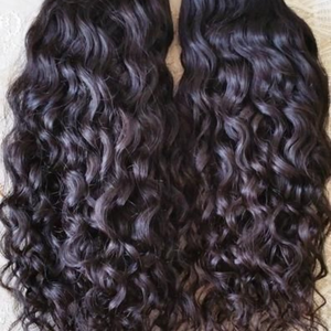 Cheveux humains bouclés vierges de qualité supérieure, tissage à la main et double trame à la machine, vente en gros en vrac, directement de l'usine - Product Image 3