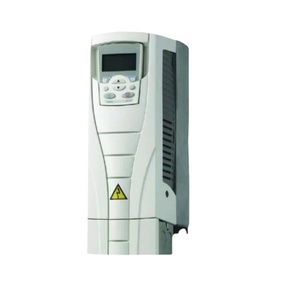 Haute qualité ACS550-01-05A4-4 + B055 AC Drive monophasé. 3AUA0000004223-D Nouvelles performances fiables pour les moteurs à courant alternatif - Product Image 1