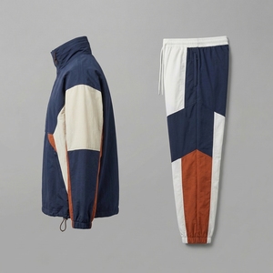 ชุดแจ็คเก็ตและกางเกงวอร์มผู้ชายแบบมีฮู้ดกันน้ำ ผ้าไนลอน ปักโลโก้ตามสั่งจากผู้ผลิต สไตล์ลำลอง - Product Image 3