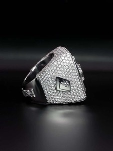 Bague de fiançailles de luxe pour homme en moissanite, très demandée, bijou étincelant pour occasions spéciales, en promotion - Product Image 2