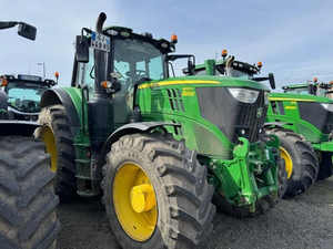 Tracteur agricole JOHN DEERE 6195-M - Product Image 2