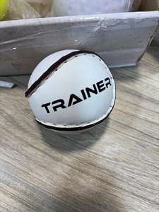 Balones de Hurling PU Trainer Talla 5 y 4, Duraderos, con Tecnología Smart Touch y Alta Retención de Aire para Prácticas y Partidos de Hurling - Product Image 3