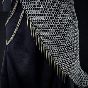 Conjunto de Vestido de Malla de Acero Hecho a Mano con Collar Impresionante, Traje de Armadura para Festival - Product Image 4
