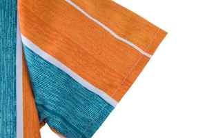 Conjunto moderno de camiseta y pantalones cortos cómodos, tela suave y transpirable, perfecto para el verano, uso diario y salidas informales. - Product Image 5