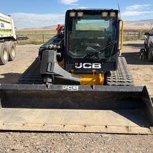 Chargeuse compacte JCB 3TS-8T de qualité supérieure pour travaux de construction lourds, offrant une productivité puissante et une forte puissance. - Product Image 1