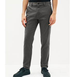 Tissu sergé extensible pour homme, chinos gris foncé, coupe droite, anti-boulochage, anti-plis, coton biologique, coupe classique, léger - Product Image 1