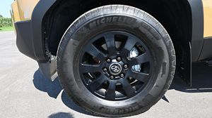 Mejor Auto Usado 2024 Toyota Land Cruiser Primera Edición SUV Listo para enviar a todo el mundo - Product Image 2