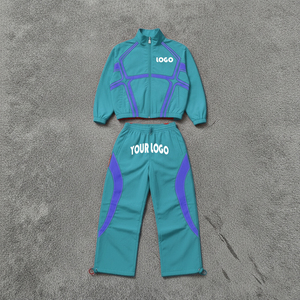 Ensemble coupe-vent personnalisé pour adultes – Veste et pantalon imperméables pour activités de plein air, survêtement sportif avec design multi-couleurs et empiècements - Product Image 2