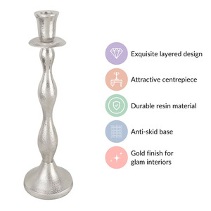 Support à bougie en métal finition argentée de style moderne, avec un design de tige ondulée texturée, durable et parfait pour une décoration élégante. - Product Image 5