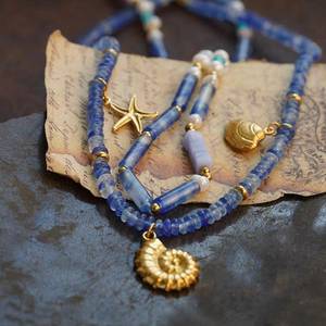 สร้อยคอประดับลูกปัดสีน้ำเงิน หินธรรมชาติ เปลือกหอย ดีไซน์โบโฮ สร้อยคอแบบหลายชั้นสำหรับผู้หญิง เงินแท้ 925 ชุบทอง 14K - Product Image 4