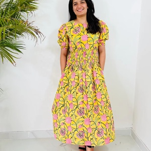 Nuevo Vestido Indio Estampado a Mano 100% Algodón, Cuello Redondo, Manga Corta, Estampado Floral, Ropa Casual, Túnicas y Vestido Largo - Product Image 1