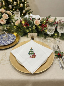 Serviettes de table en coton brodées personnalisées, réutilisables et lavables, avec ourlet festonné, pour boîte cadeau de Noël, vente en gros - Product Image 6
