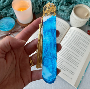 Marque-page en résine époxy naturelle, artisanat nouveau, paillettes colorées avec un design de boucle étonnant, meilleur cadeau pour un ami à un prix incroyable - Product Image 6