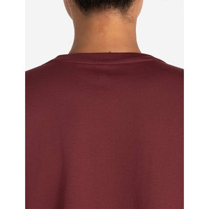 Camiseta casual de manga corta elástica con cuello redondo 100% algodón, color cereza oscuro, única y elegante, para yoga y entrenamiento. - Product Image 4