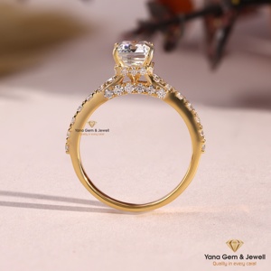 Bague de mariage moderne en or massif 14 carats, forme émeraude, 1,50 carat, couleur F, clarté VVS2, diamant cultivé en laboratoire certifié IGI CVD - Product Image 2
