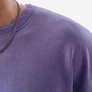 T-shirt de sport léger en polyester pour homme, col rond, respirant, à manches longues, avec logo en chenille - Product Image 4