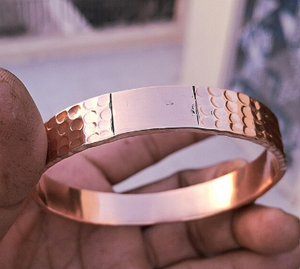 Pure Copper Hammered Textured Bangle Bracelet Hand Forged Dimpled Pattern Solid Copper Smooth Accent Closed Ring - Product Image 5