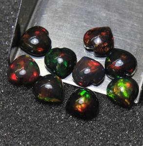 Opale noire en forme de cœur de qualité export, taille de calibrage 8 mm, lot multi-éclats de couleur, directement du fournisseur en Inde - Product Image 1