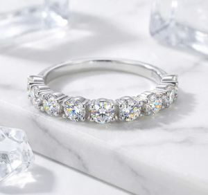 Anillo de media eternidad de moissanita, plata de ley 925 con baño de rodio, anillo de boda delicado, anillo apilable para aniversario - Product Image 1