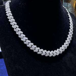 Chaîne cubaine en argent 925 avec moissanite ronde de 12 mm testée au diamant, collier hip-hop, cadeau pour homme, idéal pour les rappeurs et les soirées. - Product Image 2