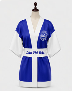 Robe kimono personnalisée en satin de soie respirant à manches courtes pour femme, bleu et blanc, longueur genou, vêtements de détente, service OEM - Product Image 1