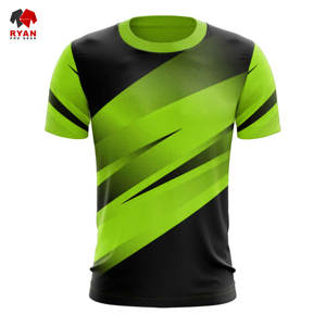 Ryan Pro Gear T-shirts personnalisés pour hommes Tissu respirant et confortable avec logo personnalisé Écologique - Product Image 2