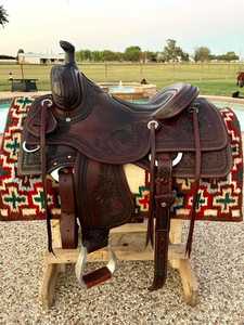 Silla de montar de cuero genuino color marrón, duradera, para caballo, en venta, diseños personalizables, silla de montar europea de cuero vintage clásica - Product Image 4