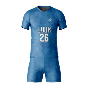 Ensemble d'uniformes de football personnalisés OEM ODM, maillot et short de football, vêtements de sport d'équipe, séchage rapide, fabricant en gros - Product Image 1