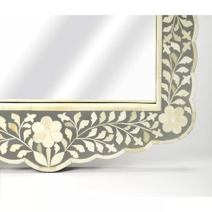 Espejo de Pared Artesanal Moderno con Incrustaciones de Hueso, Diseño Único, Sin Electricidad, Compre Directamente del Fabricante Indio - Product Image 3