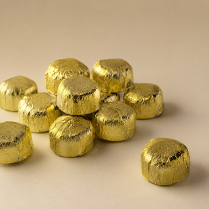 Floral Shaped Compound Dark <b>Chocolate</b> Confections Enclosed In Custom Gift Box For Corporate Gifts Supply - Product Image 5