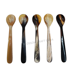 Prix imbattable pour cuillère en corne de buffle véritable, écologique, style amour, pour thé, café, repas, artisanat naturel - Product Image 4