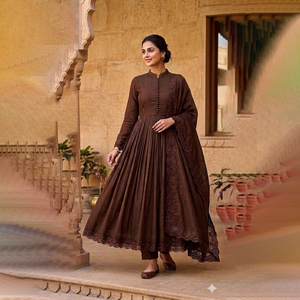 Net Dresses in Indian - Elegant Partywear & Bridal Gowns Net Dresses in Indian - Elegant Partywear & Bridal Gowns