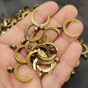 Abalorios de Latón con Forma de Alas de Coral, Elegantes y Hechos a Medida para Niños, para Joyería BohoChic de Micro Macramé - Product Image 1