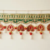 Ornements suspendus modernes écologiques en plastique, style indien, vert Toran, lotus rouge, avec pompon perlé, décoration artisanale