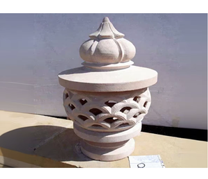 Lanterne de jardin en pierre naturelle artisanale, style asiatique, lumière décorative de pilier extérieur avec un design sculpté détaillé pour le jardin - Product Image 5