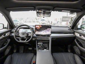 Geely Xingrui Sedán 2023 Usado, 1.5L CVT, Volante a la Izquierda, Combustible Eléctrico, Caja de Cambios Automática, Asientos de Cuero, Neumáticos R16, Interior Oscuro - Product Image 4