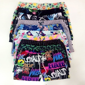 Pantalones cortos de algodón de marca de Bangladesh para verano, lote de stock cancelado de fábrica, pantalones estampados para actividades de playa, bañadores de primavera. - Product Image 2