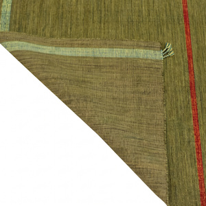 Alfombra de Lana Verde Oliva Sólida con Rayas en Tono Óxido, Minimalista, Hecha a Mano, Antideslizante y Ecológica para Sala de Estar u Hotel - Product Image 5