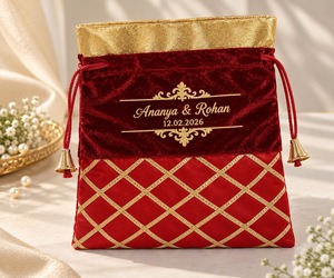 Bolso de Mano de Seda Bordado Étnico de Moda para Mujer, con Correa Única, Diseño Plegable para Viajes y Bodas, Marca Personalizada Rajasthan - Product Image 4