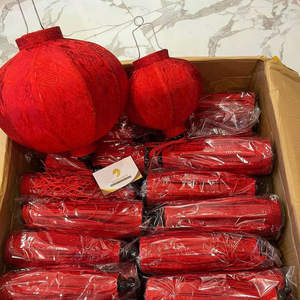 Linternas de Seda de Hoi An en Colores Pastel con Diseño Minimalista y Varillas de Bambú Tradicionales para Espacios Zen - Product Image 1