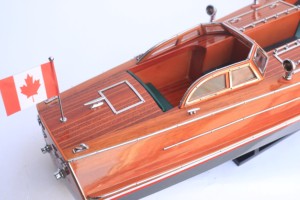 PARDON ME - Modelo de Lancha Rápida Americana de Madera Hecha a Mano para Regalo Empresarial, Colección o Decoración de Oficina, Estilo Náutico - Product Image 6