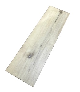 Fabricant de planches de vinyle rigides en SPC, résistantes à l'eau, à grain de bois, LVP, ATTFloor Vietnam - Product Image 3