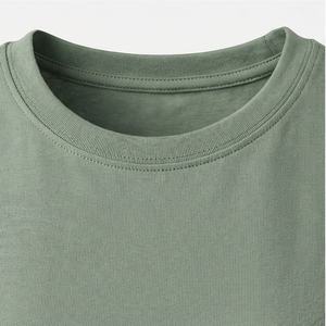 T-shirt à manches courtes en satin de polyester de haute qualité pour femmes, couleur unie, style décontracté toutes saisons, broderie personnalisée, haut personnalisé - Product Image 4