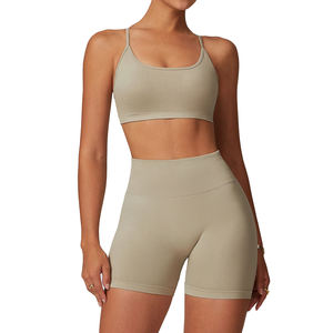 Ensemble short et soutien-gorge de sport pour femme, confortable, extensible, col en U, sans couture, effet froncé - Product Image 1