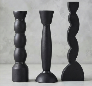 Ensemble de porte-bougies en fer noir, porte-bougies en métal torsadé fait à la main, décoration de mariage à domicile - Product Image 1