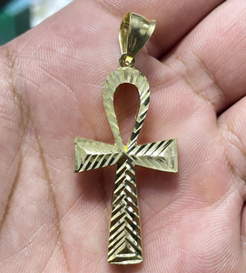 Colgante Cruz Ankh Personalizado Chapado en Oro de 14K con Diamantes de Moissanita VVS, Amuleto Religioso, Regalo Unisex, Joyería Hiphop - Product Image 4