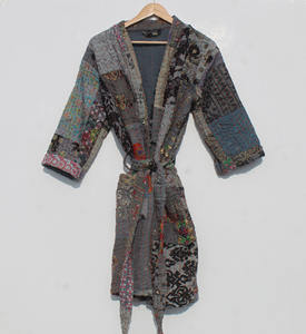 ชุดคลุมกิโมโนผ้าฝ้ายปักลายคันธาสำหรับผู้หญิง ไซส์พลัส ชุดคลุมตัวแบบแพทช์เวิร์ค สำหรับฤดูร้อนและฤดูใบไม้ร่วง เหมาะสำหรับใส่ไปชายหาด - Product Image 1