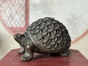 Brûleur d'encens Bakhoor d'intérieur de haute qualité, écologique et durable, conçu pour les copeaux d'Oud, au parfum durable et au design attrayant - Product Image 4