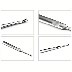 Outil de nettoyage des ongles en acier inoxydable à double extrémité pour la manucure et les soins des cuticules, accessoire de beauté professionnel réutilisable - Product Image 1